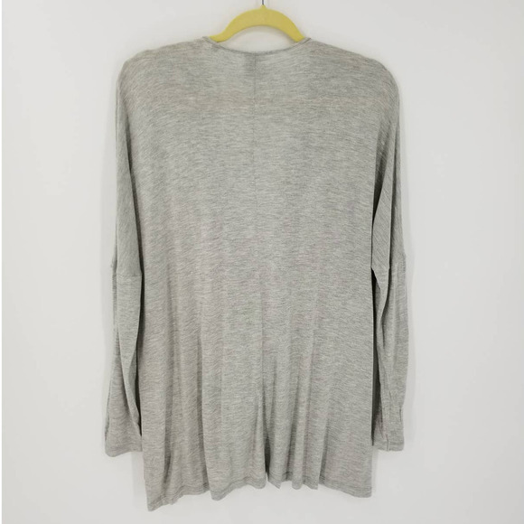 Cabi Taylor Surplice V-Neck Twist Front Draped Long Sleeve Tee Top Sz Small Gray - Picture 3 of 7